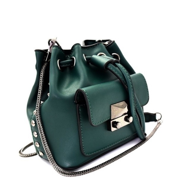 MINI BUCKET VEGAN LEATHER SHOULDER BAG in emerald - Picture 3 of 7